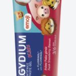 Elgydium - Kids Emoji Arôme Fraise givrée 3/6 ans