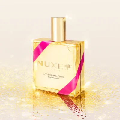 PRODUCTPAGE LIFESTYLE NOEL25 2000x2000 CALENDRIER FERME.jpg