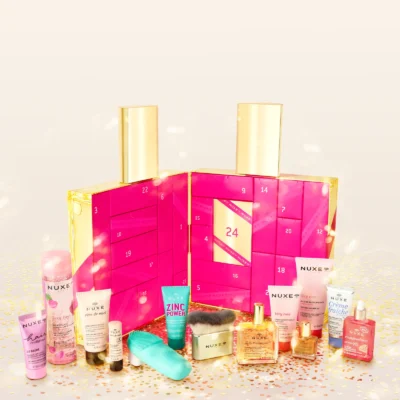 PRODUCTPAGE LIFESTYLE NOEL25 2000x2000 CALENDRIER PRODUITS.jpg