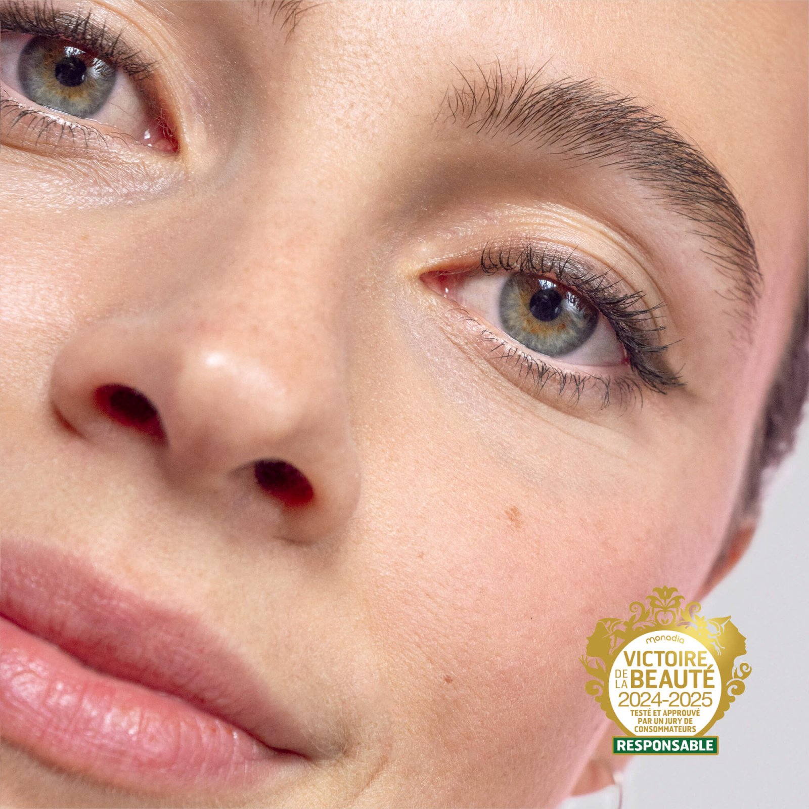 crayon yeux sensibles (1)